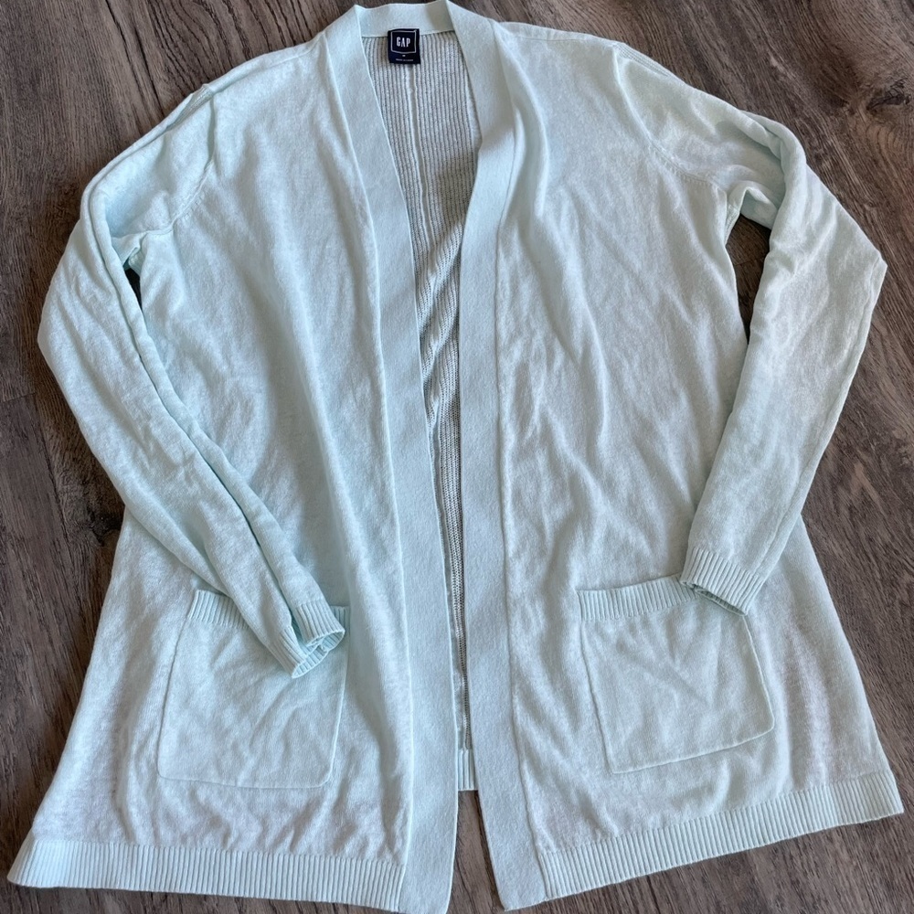 Gap Women’s Cardigan, pale blue, size medium